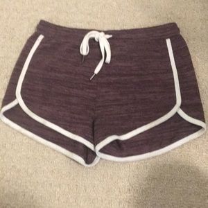 💜Drawstring burgundy dolphin shorts💜